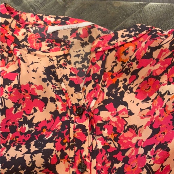 Floral Loft Blouse - Picture 3 of 4